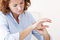 Severe Wrist and Thumb Pain – Getting a Hand on Causes and Treatments ...